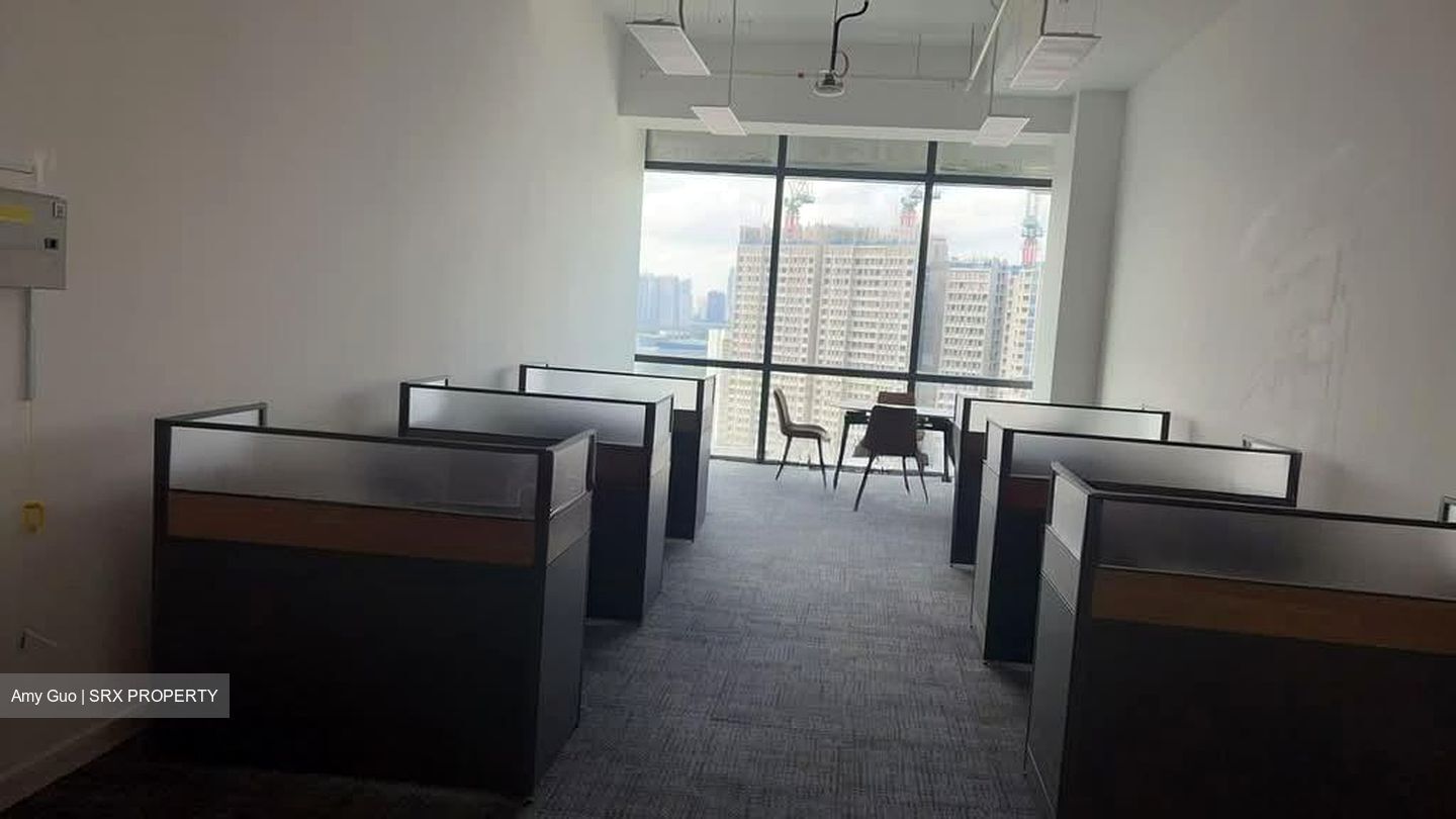 Woods Square (D25), Office #572599061